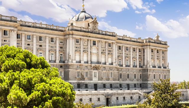 резиденцию испанских монархов Palacio Real